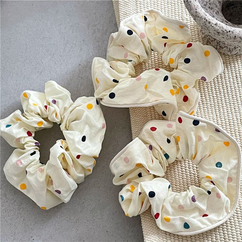 Scrunchies Chấm Bi