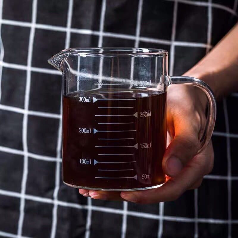 Cốc đo thể tích nắp gỗ