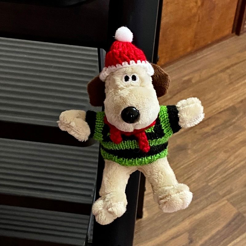 Nam Châm, Cài Áo Puppy