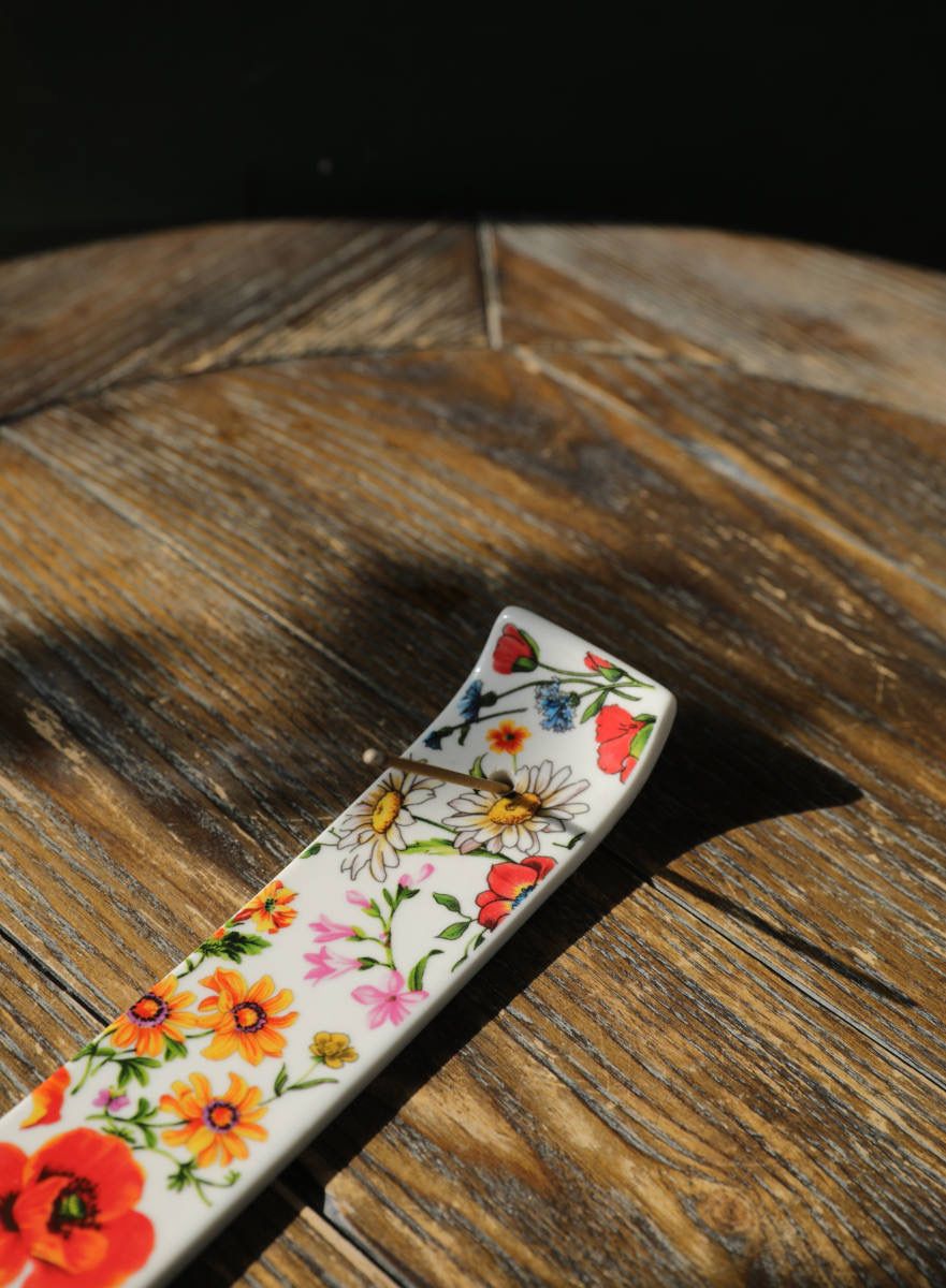 Đốt Trầm Que Flower