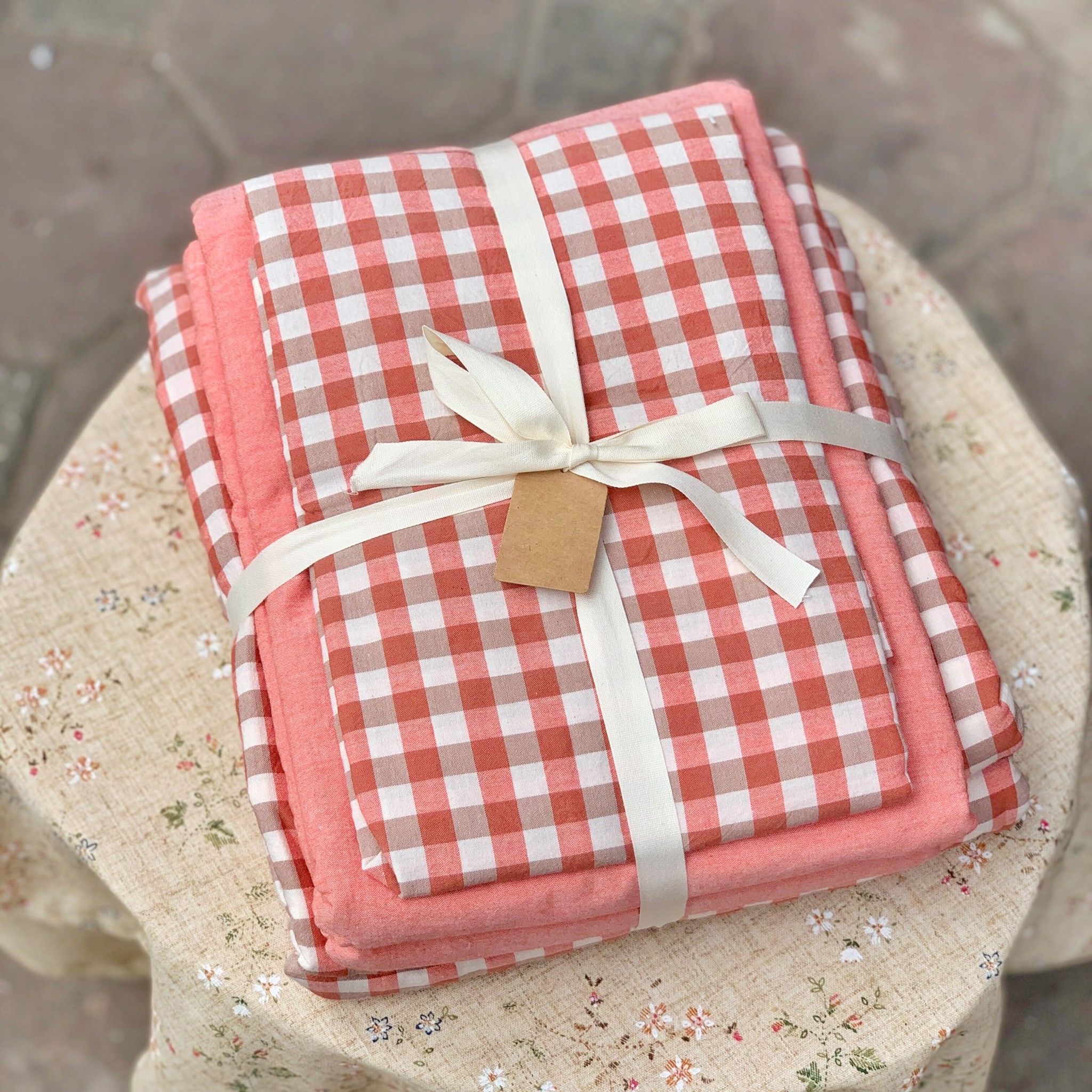 Set Chăn Ga Gối Caro Hồng