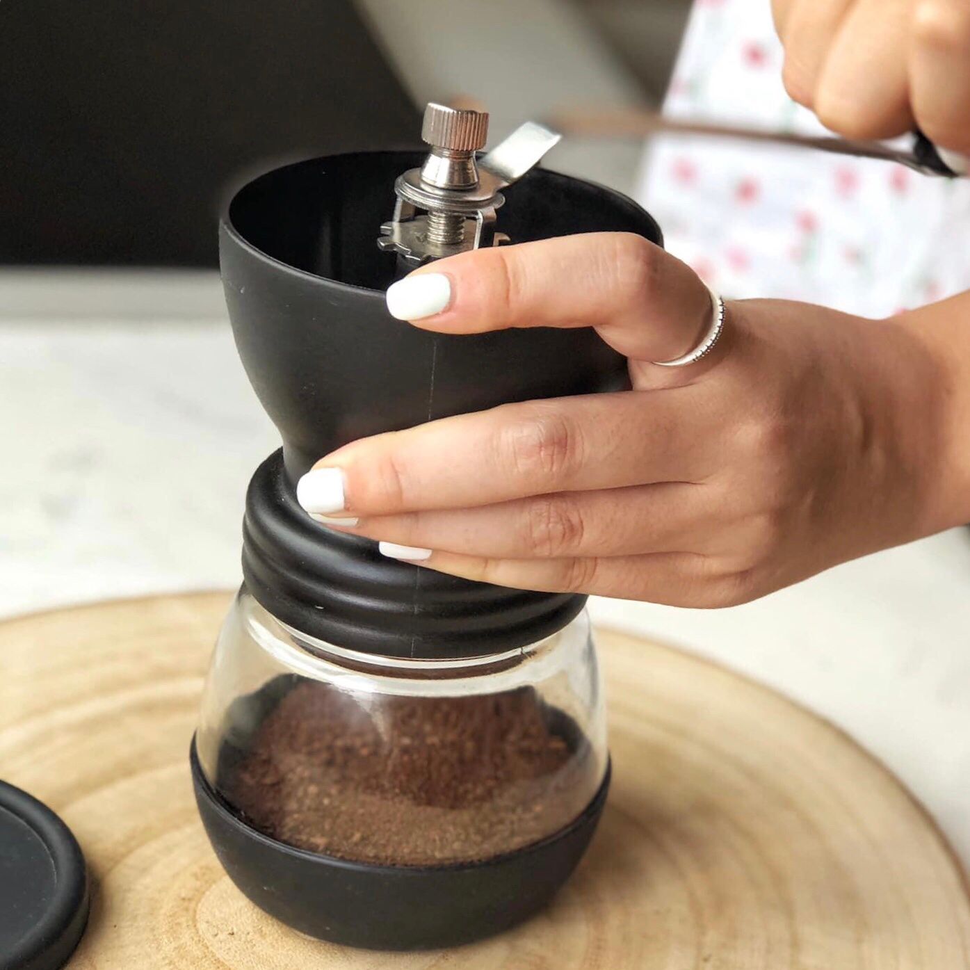 Bộ xay cafe (kèm hũ đựng )