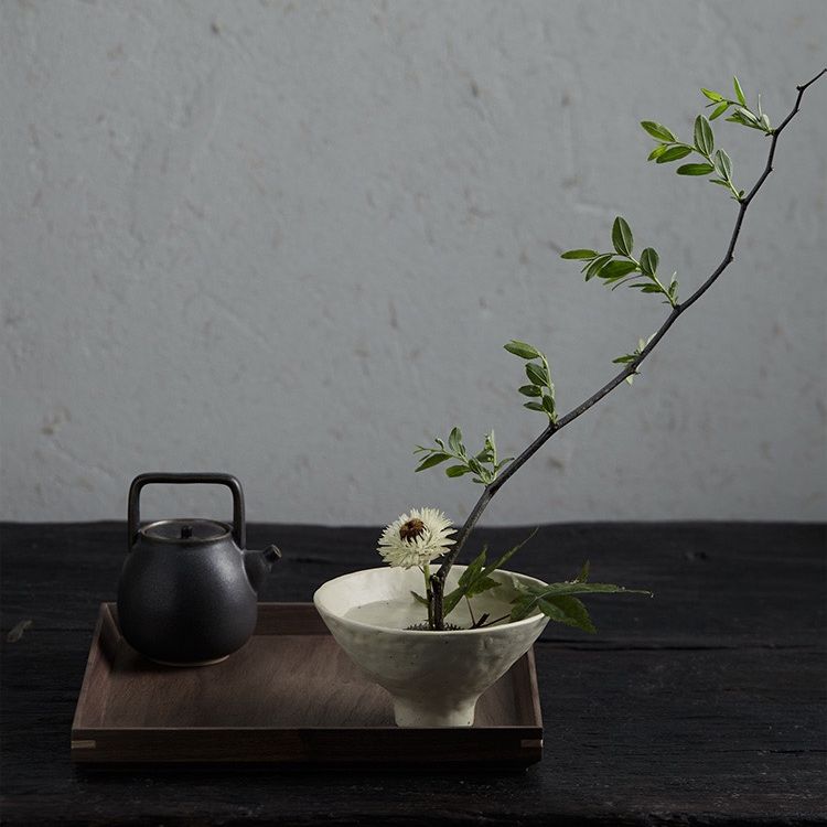 Bát Cắm Hoa Nghệ Thuật