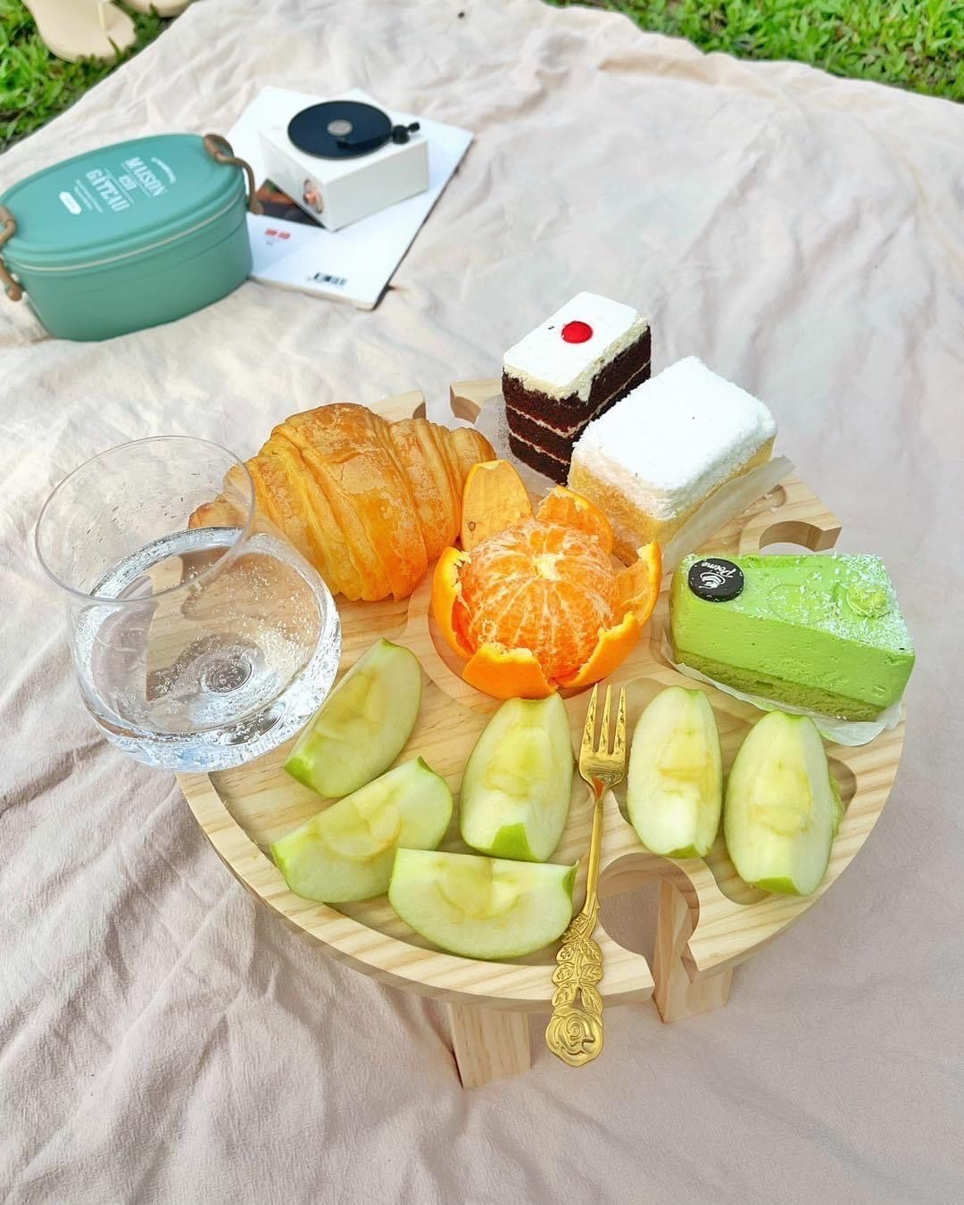 Bàn Rượu Di Động