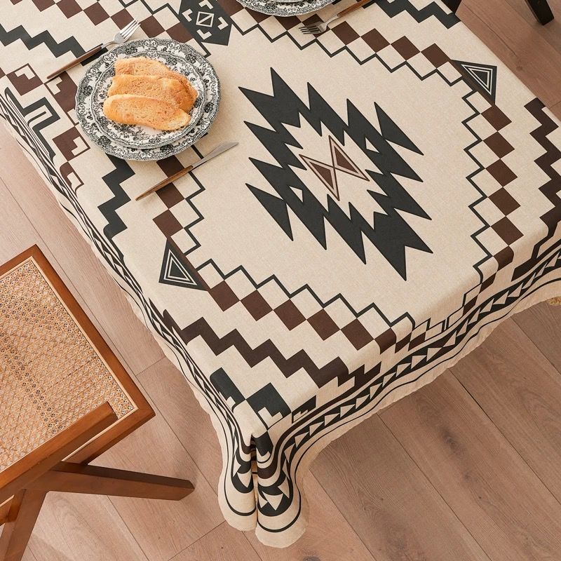 Khăn Trải Bàn Hoạ Tiết Retro