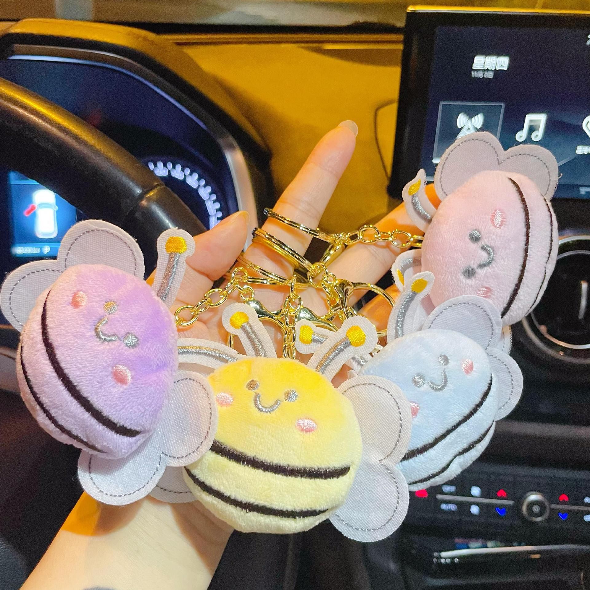 Móc Khoá Chú Ong Nhỏ