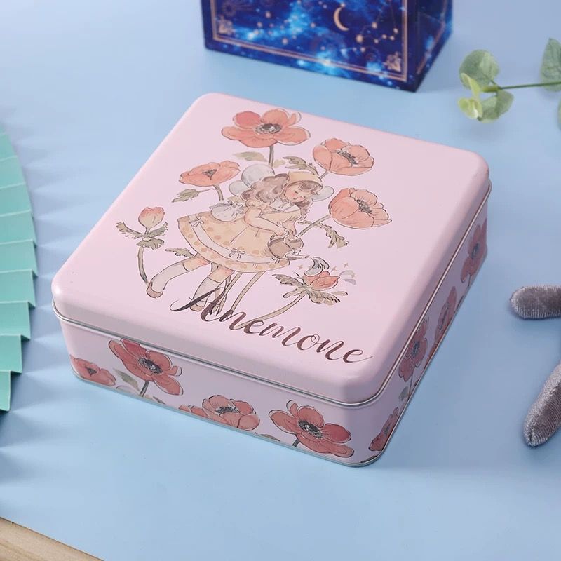 Hộp Thiếc Cô Gái