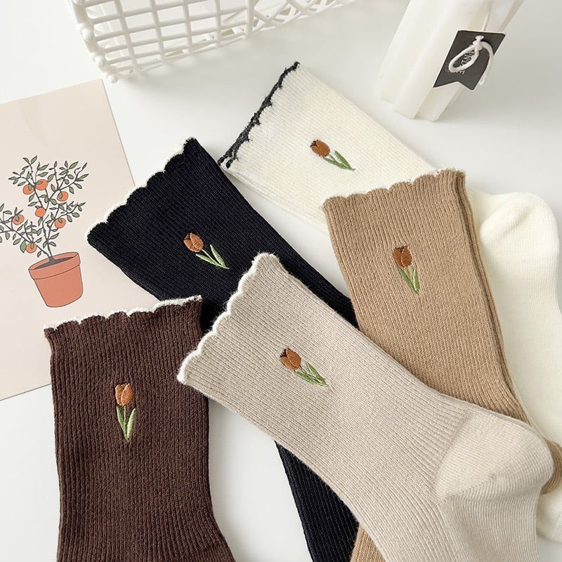 Tất Tulip Thêu Kiểu Nhật Bản