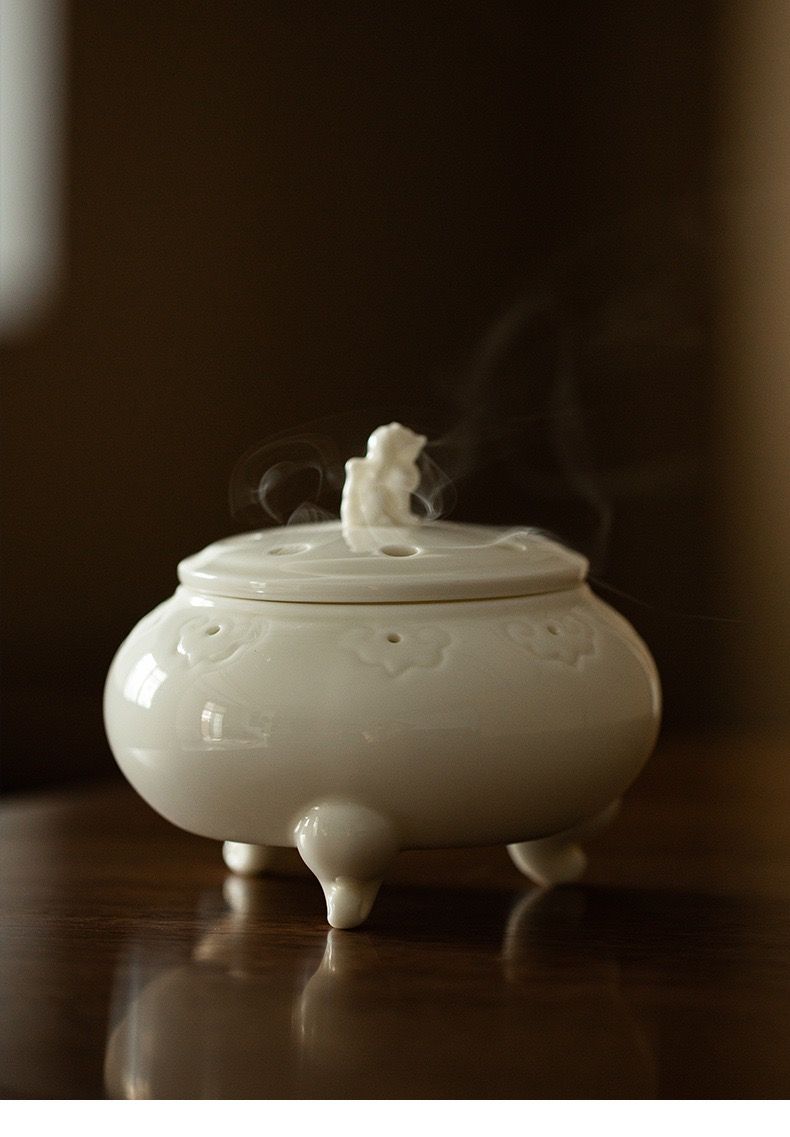 Lư Đốt Trầm Trắng Sứ