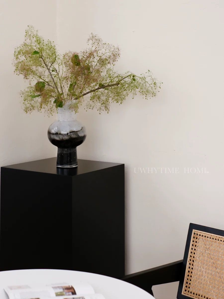 Bình Hoa Phong Cách Thời Trung Cổ Gradient