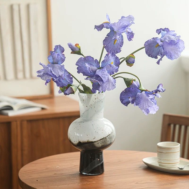 Bình Hoa Phong Cách Thời Trung Cổ Gradient