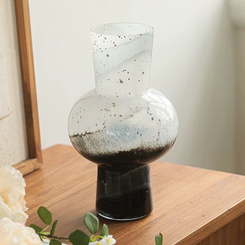 Bình Hoa Phong Cách Thời Trung Cổ Gradient