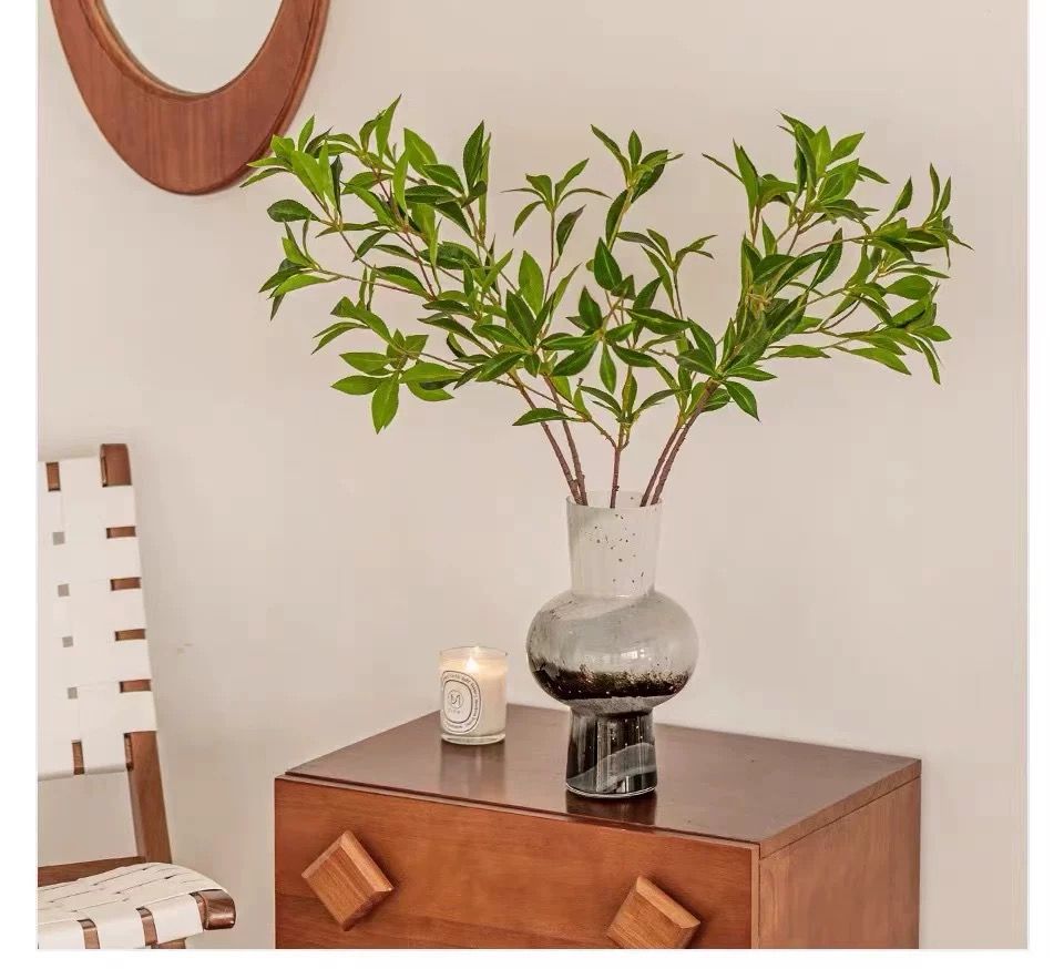 Bình Hoa Phong Cách Thời Trung Cổ Gradient
