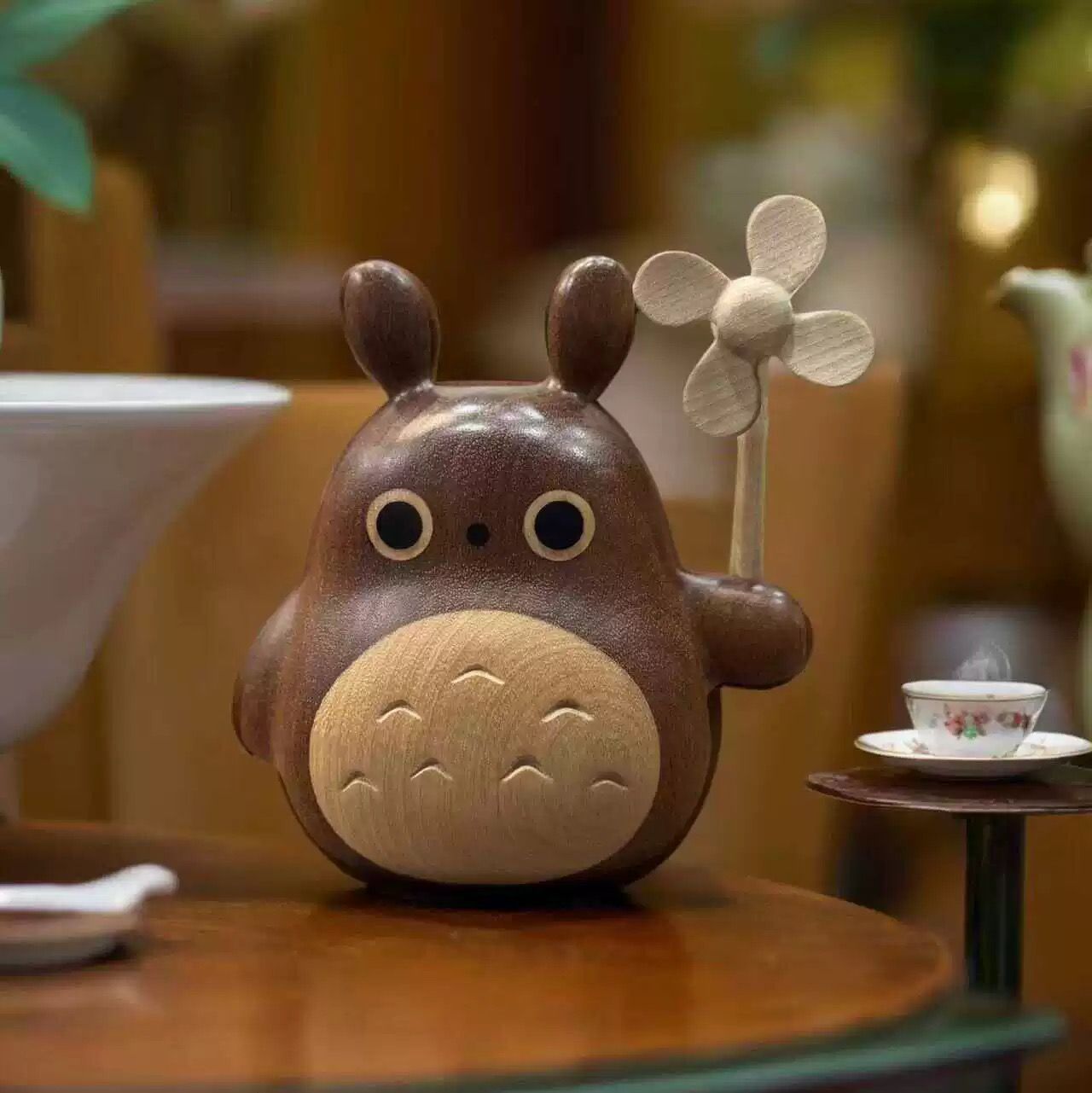 Tượng Gỗ Totoro