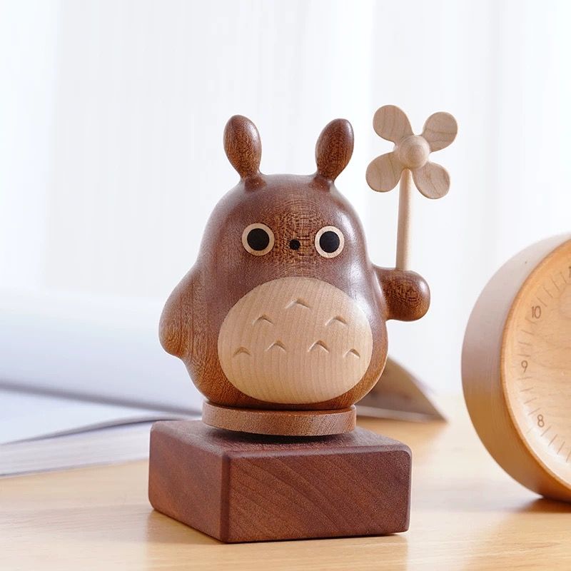 Tượng Gỗ Totoro