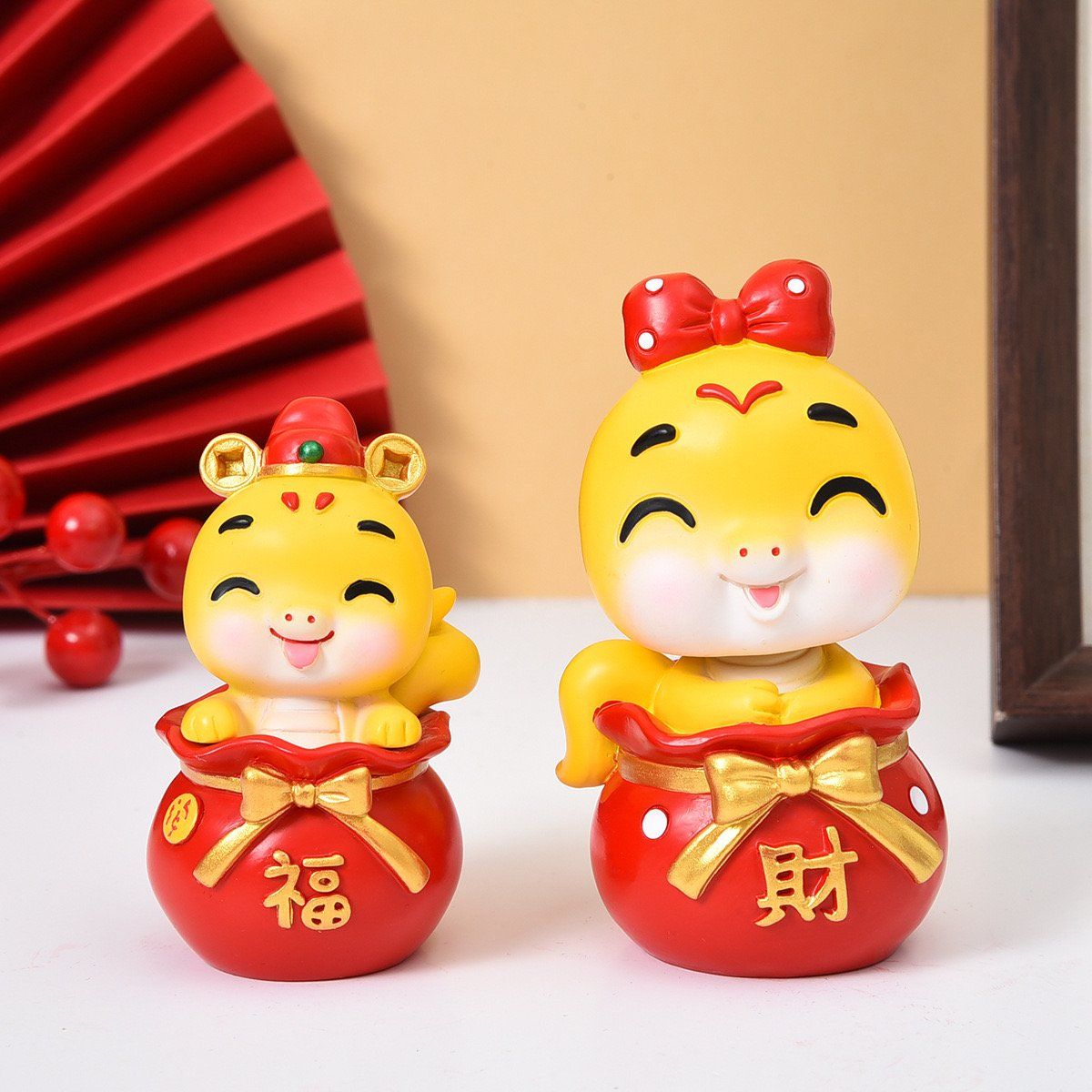 Tượng Rắn Vàng - Linh Vật May Mắn