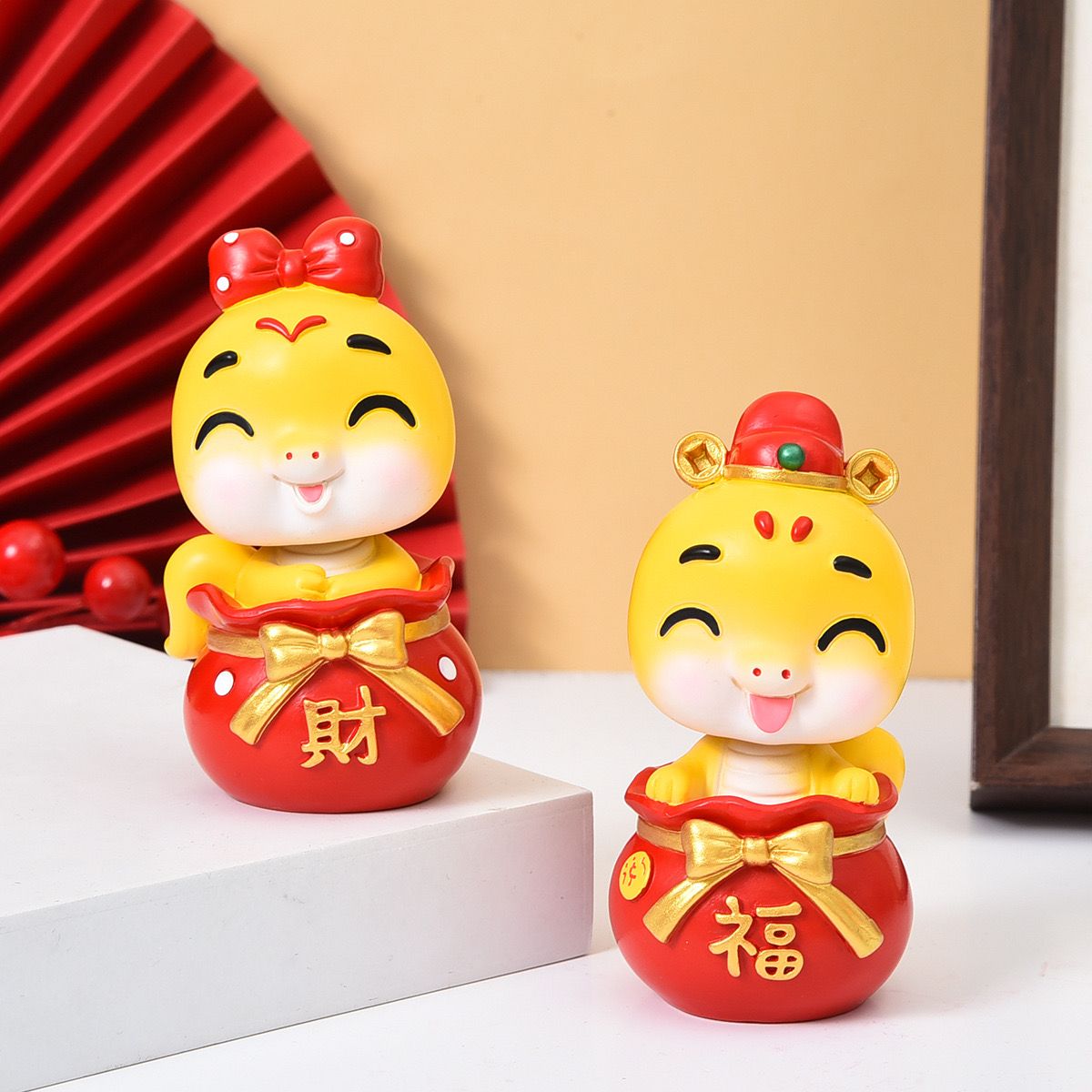 Tượng Rắn Vàng - Linh Vật May Mắn