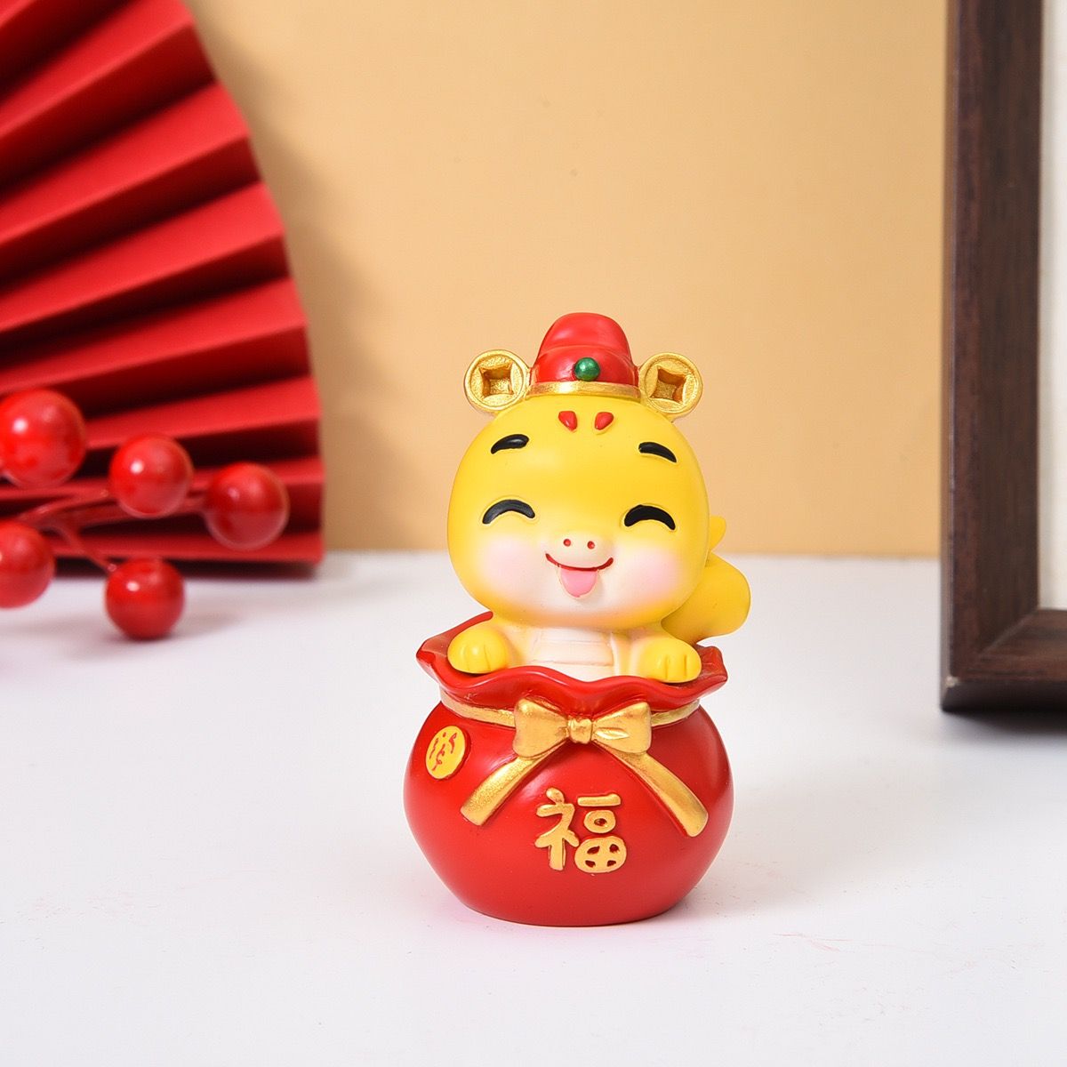 Tượng Rắn Vàng - Linh Vật May Mắn