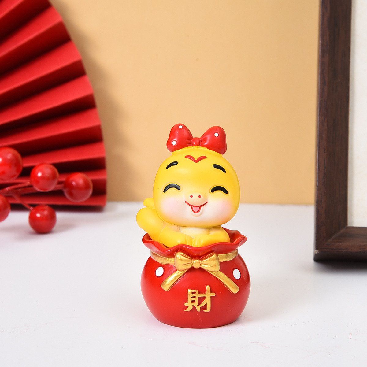 Tượng Rắn Vàng - Linh Vật May Mắn