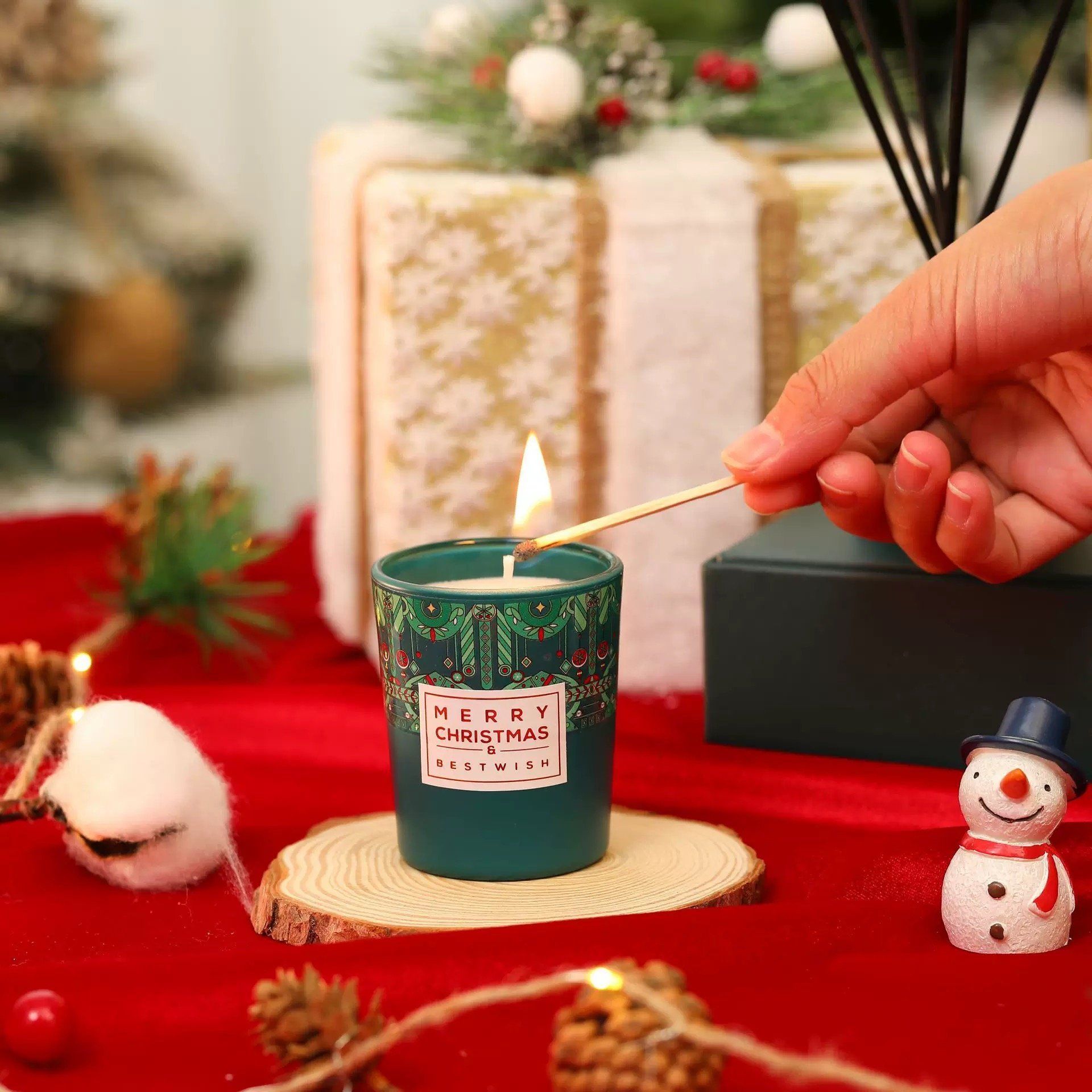 Khuếch Tán, Nến Thơm Merry Christmas