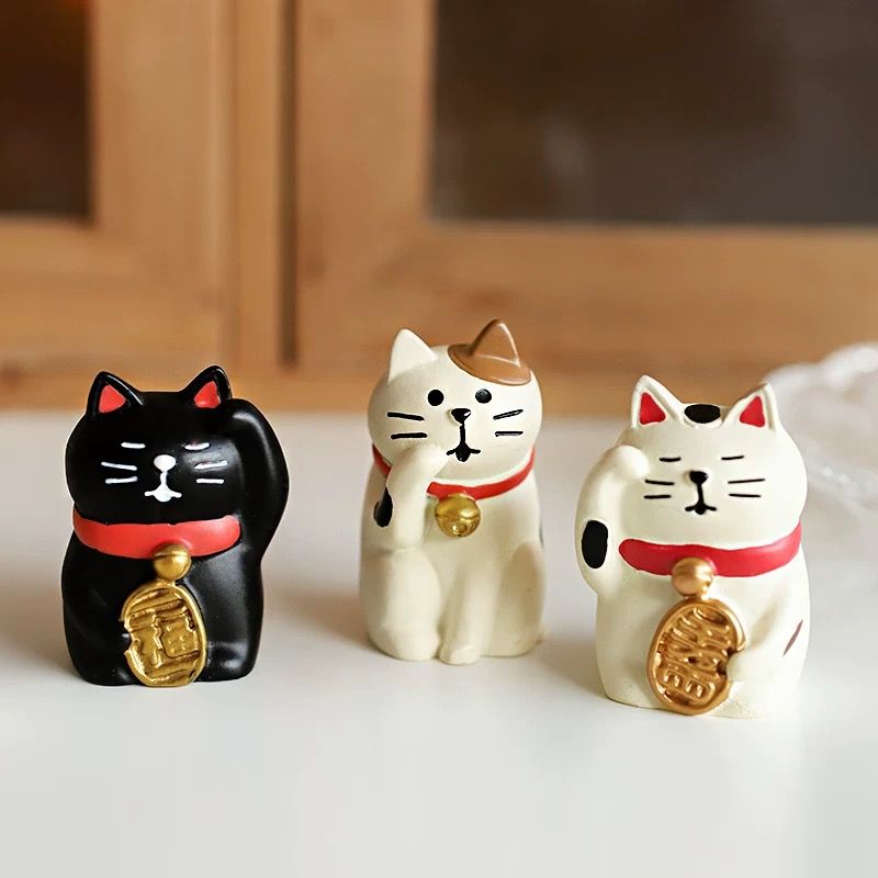 Tượng Năm Con Rắn Phước Lành