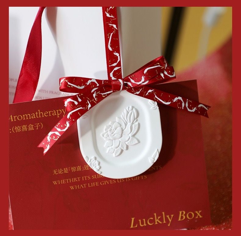 Gift Set Nến Thơm, Tinh Dầu Lucky & Happy