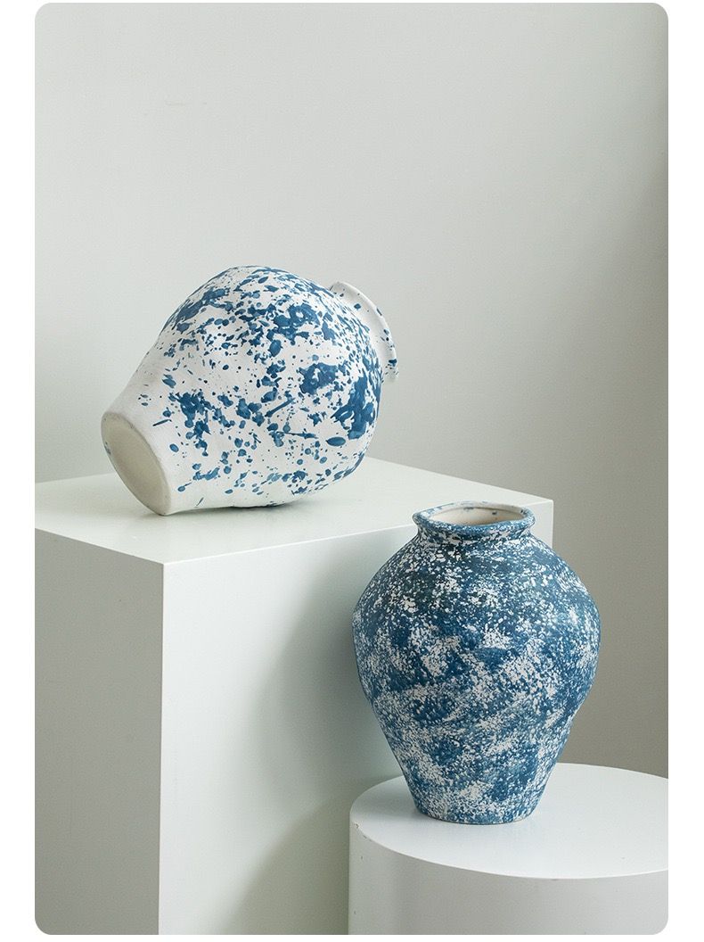 Bình Hoa Vẽ Tay Phong Cách Wabi-Sabi Thời Trung Cổ