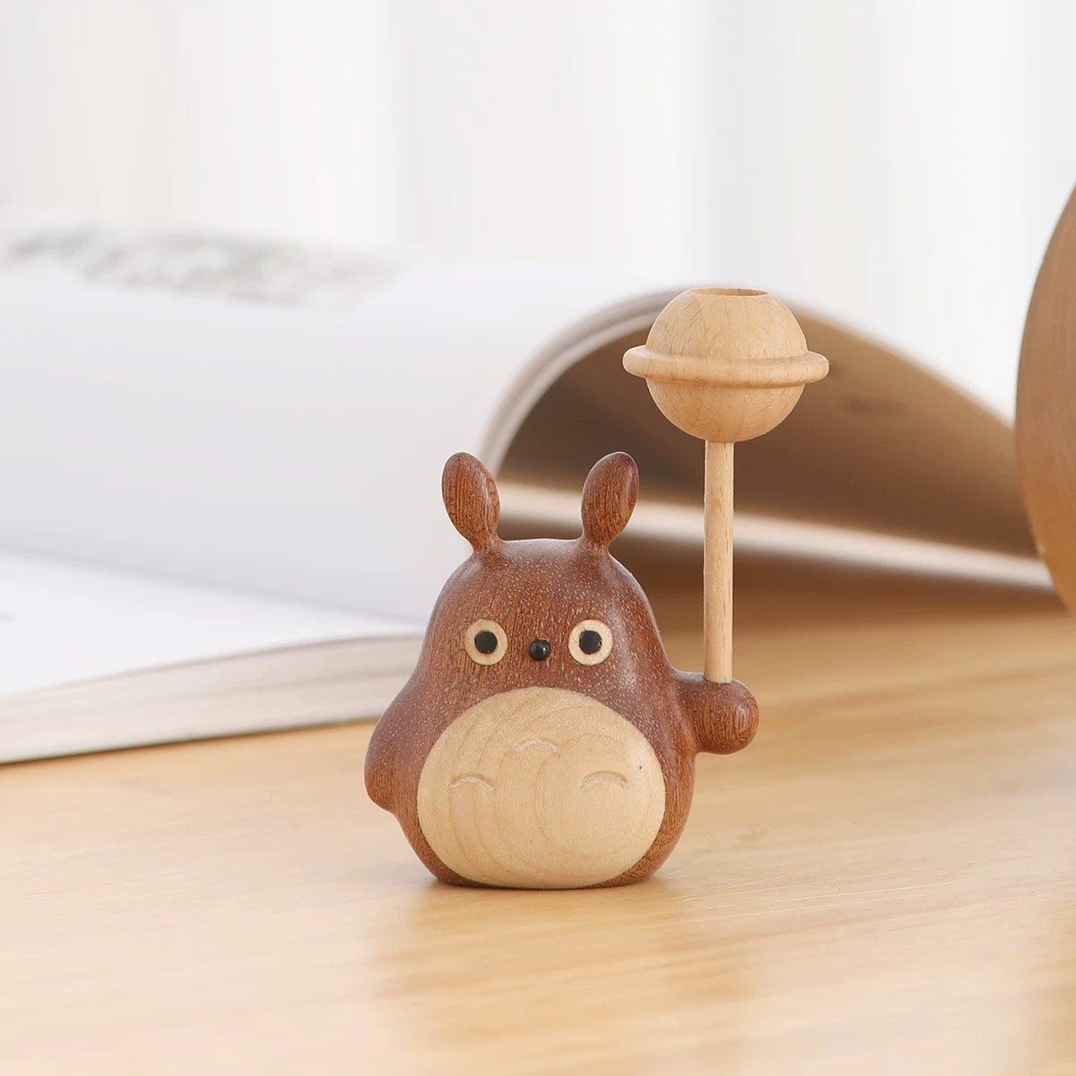 Tượng Gỗ Totoro