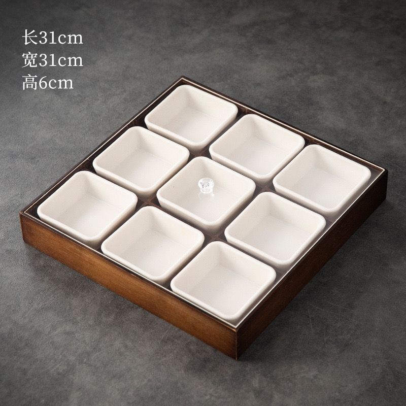 Khay Mứt Tre