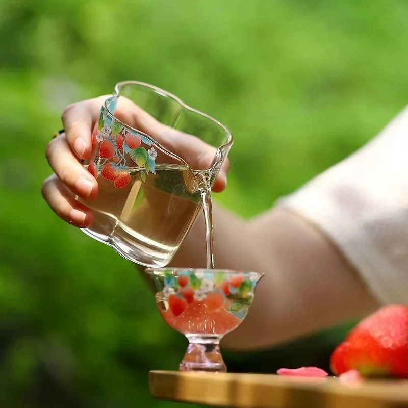 Bộ Trà Cụ Thuỷ Tinh Berry