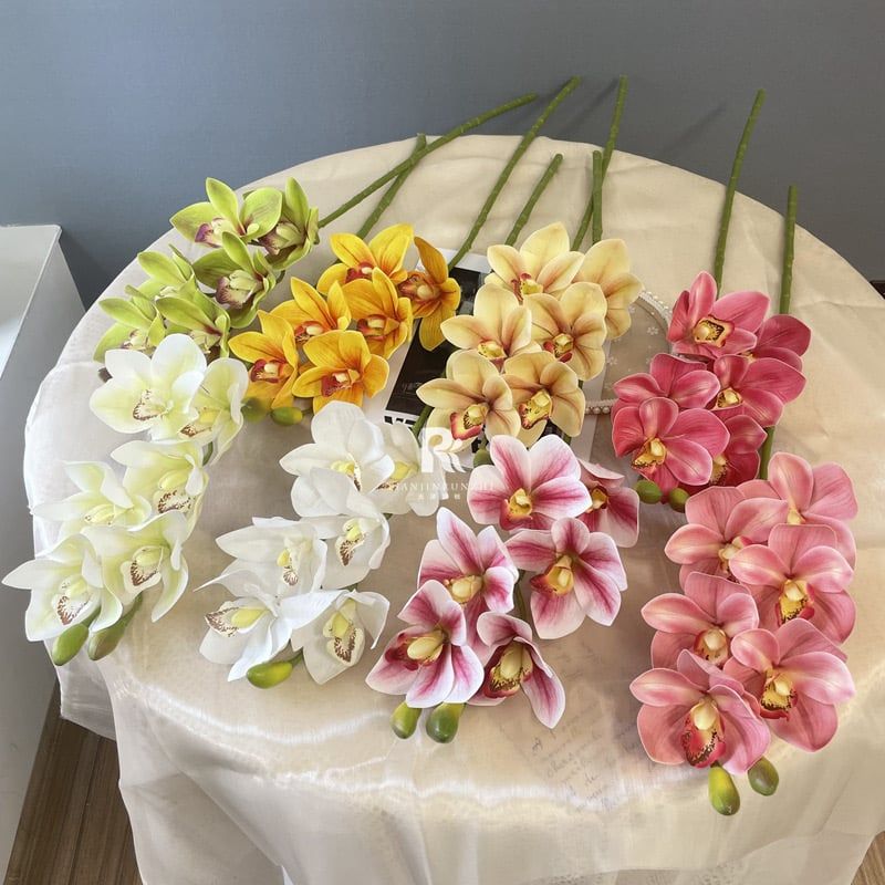 Cành Hoa Địa Lan Cao Cấp