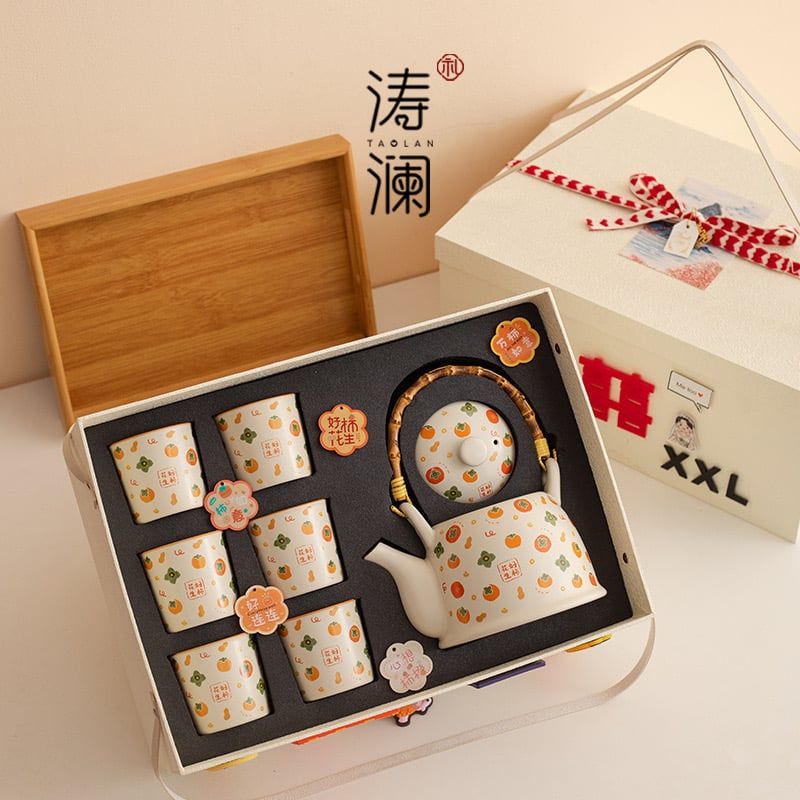 Gift Box Bộ Ấm Trà Quả Hồng May Mắn