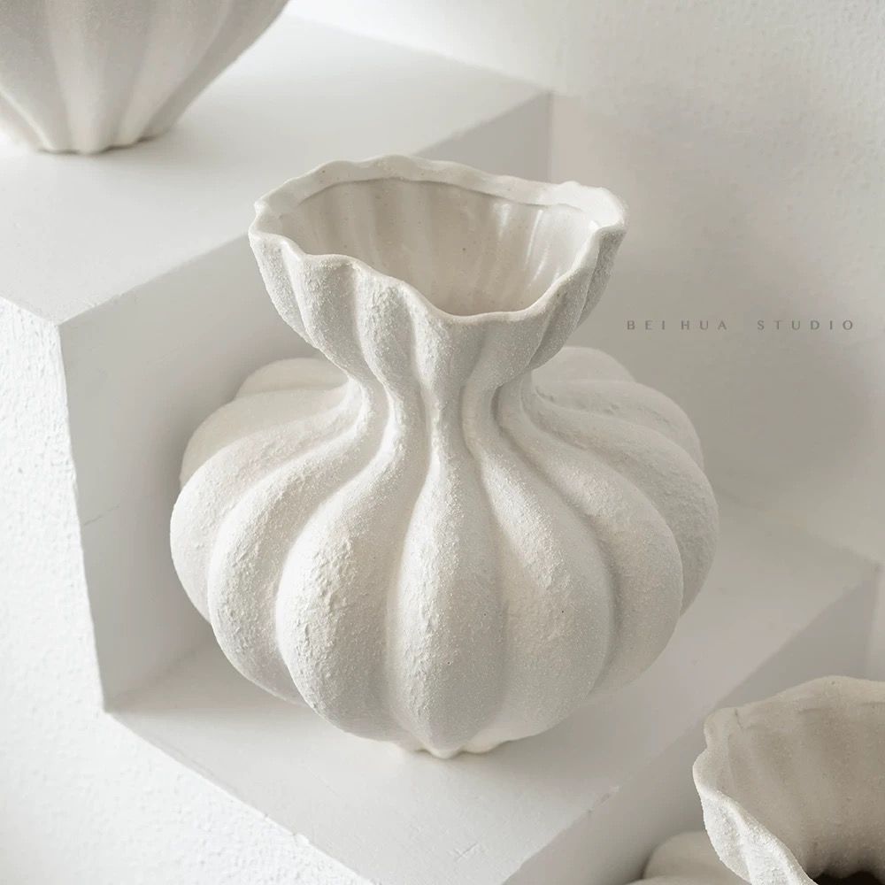 Bình Hoa Sen Kiểu Pháp Wabi-Sabi