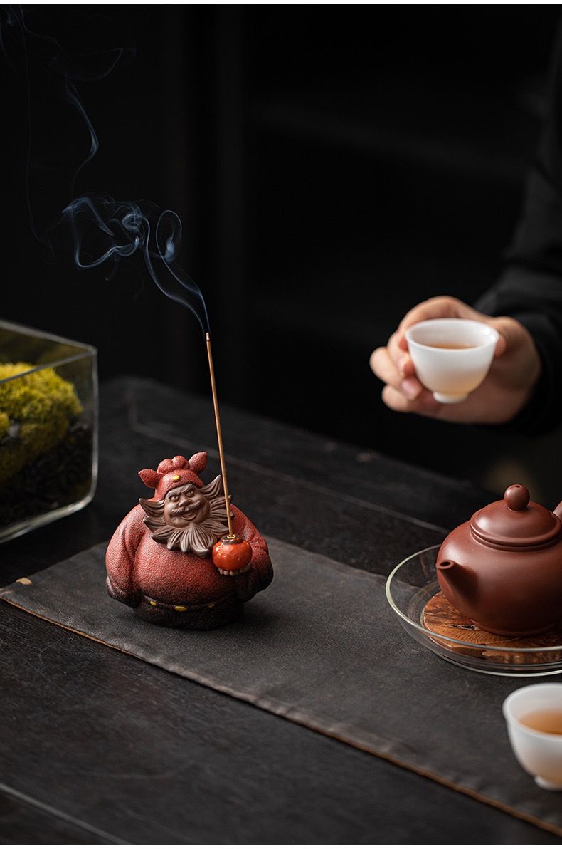 Lư Hương Chung Quỳ