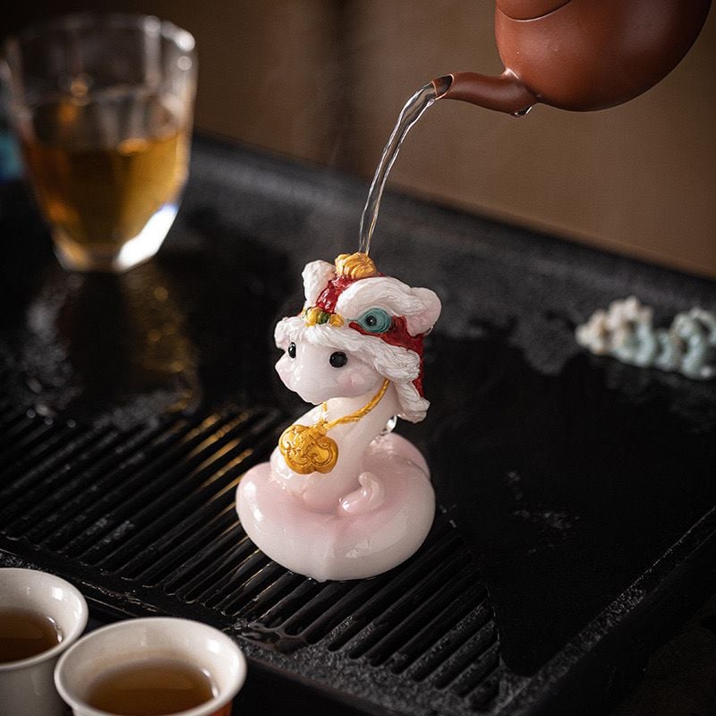 Tượng Rắn Đổi Màu