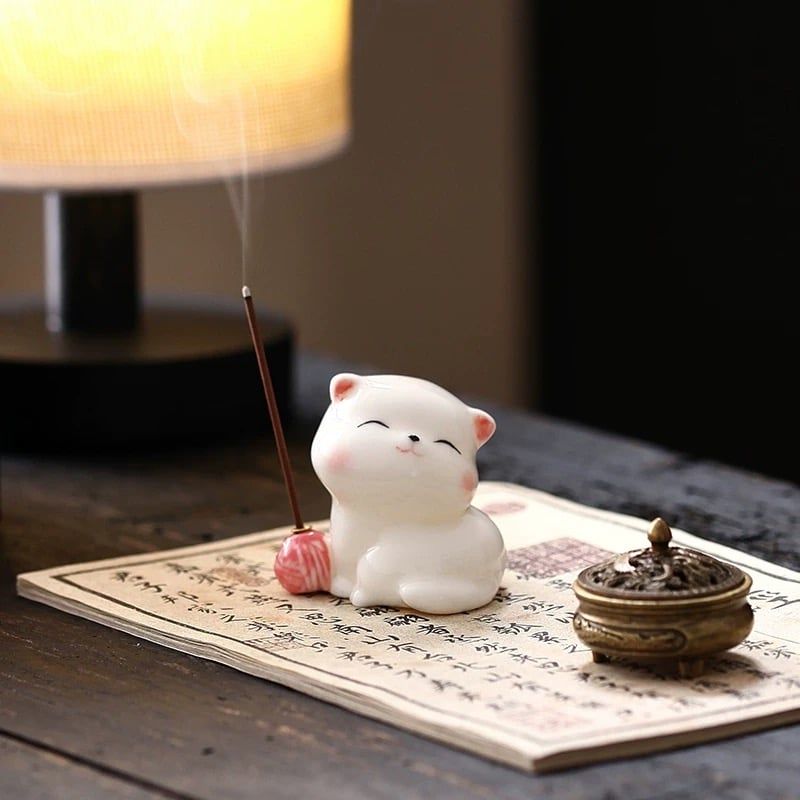 Đốt Trầm Mèo Con