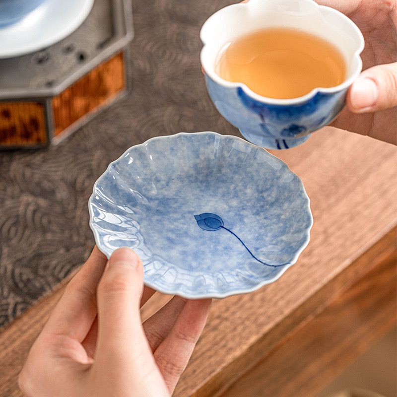 Đĩa Lót Trà Sen Xanh Vẽ Tay