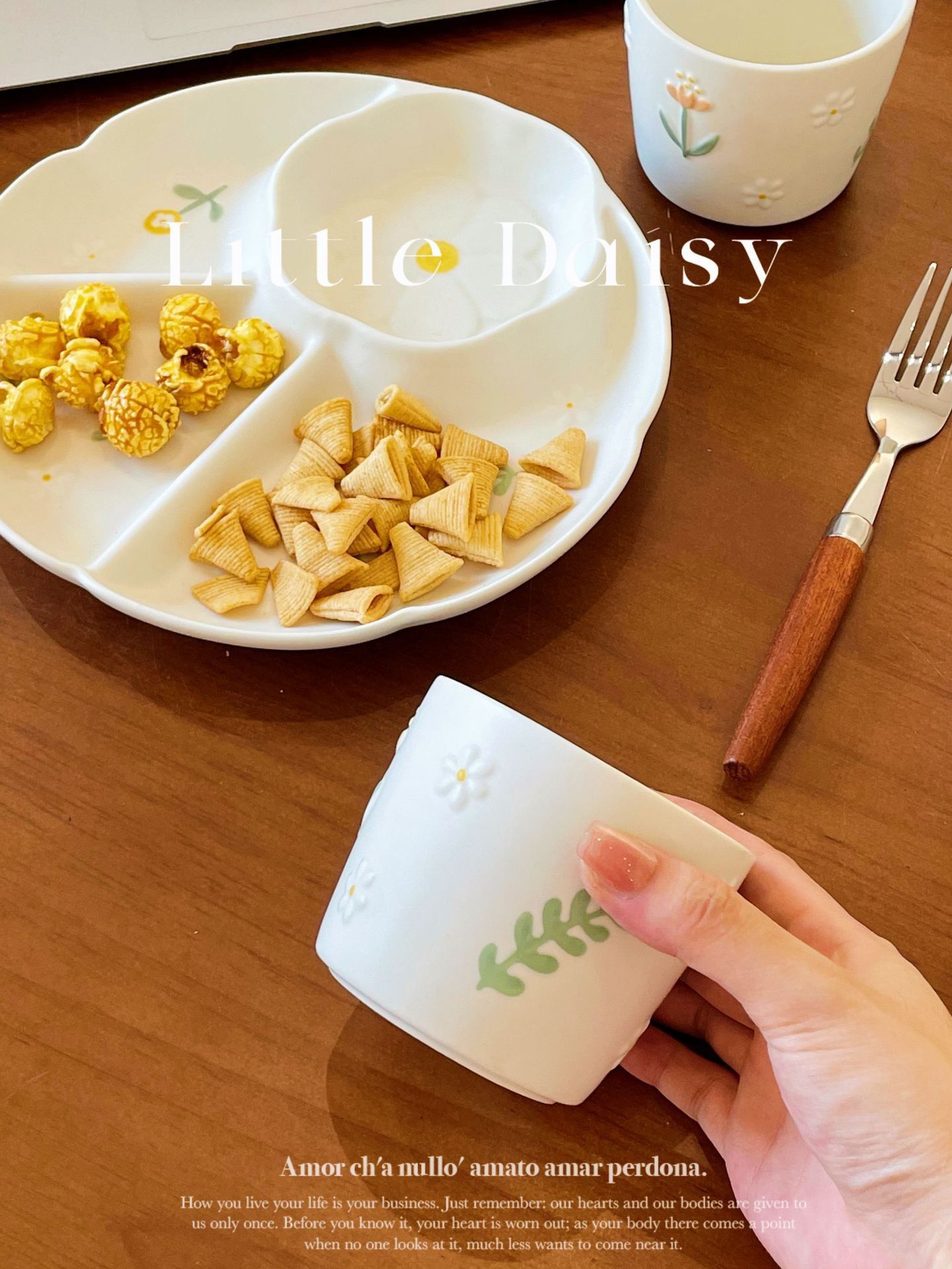 Bộ Ấm Trà Hoa Cúc Nhỏ