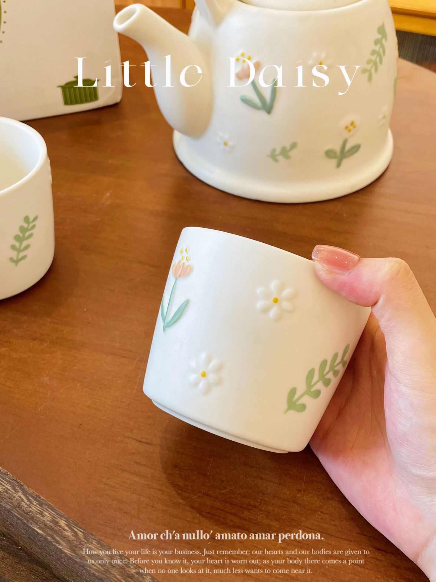 Bộ Ấm Trà Hoa Cúc Nhỏ