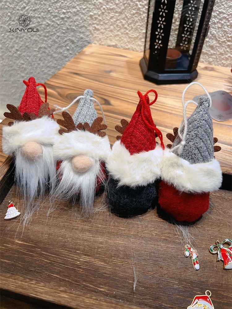 Treo Trang Trí Ông Già Noel Râu Dài