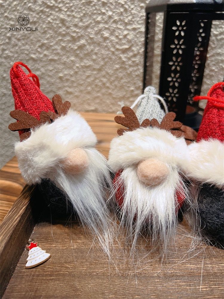 Treo Trang Trí Ông Già Noel Râu Dài