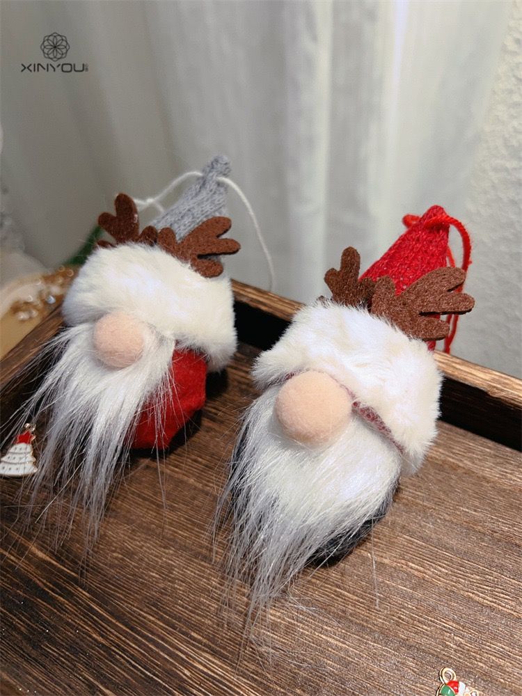 Treo Trang Trí Ông Già Noel Râu Dài