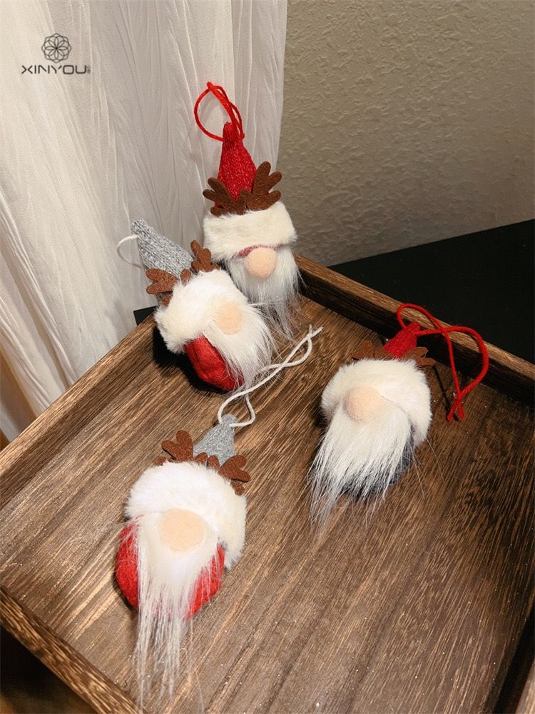 Treo Trang Trí Ông Già Noel Râu Dài