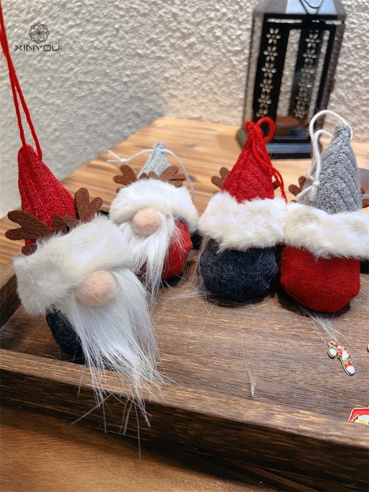 Treo Trang Trí Ông Già Noel Râu Dài