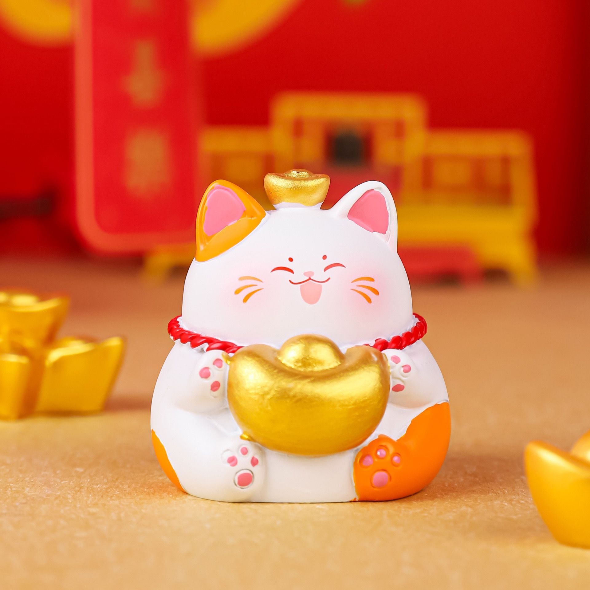 Tượng Mèo May Mắn