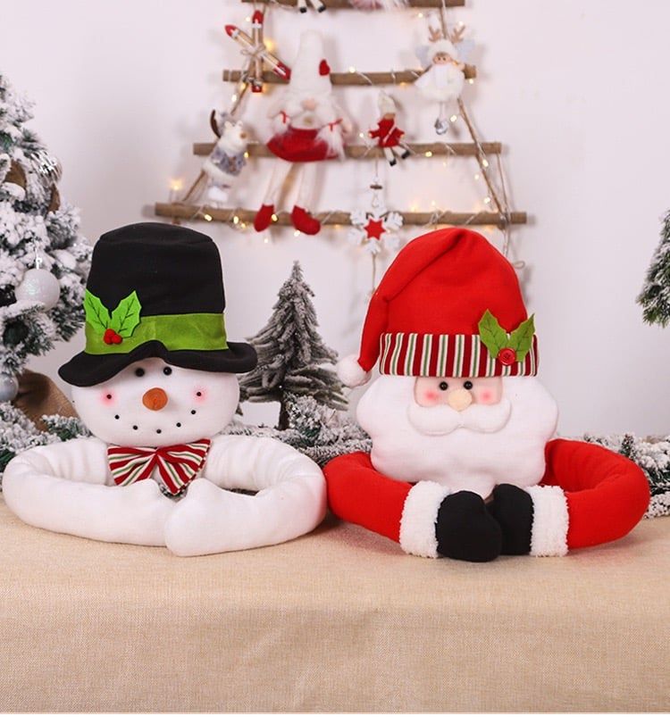 Ông Già Noel, Người Tuyết Ôm Cây Thông