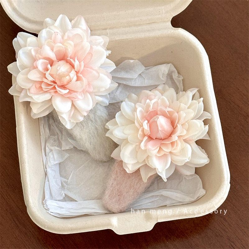 Kẹp Tóc Len Hoa Hồng