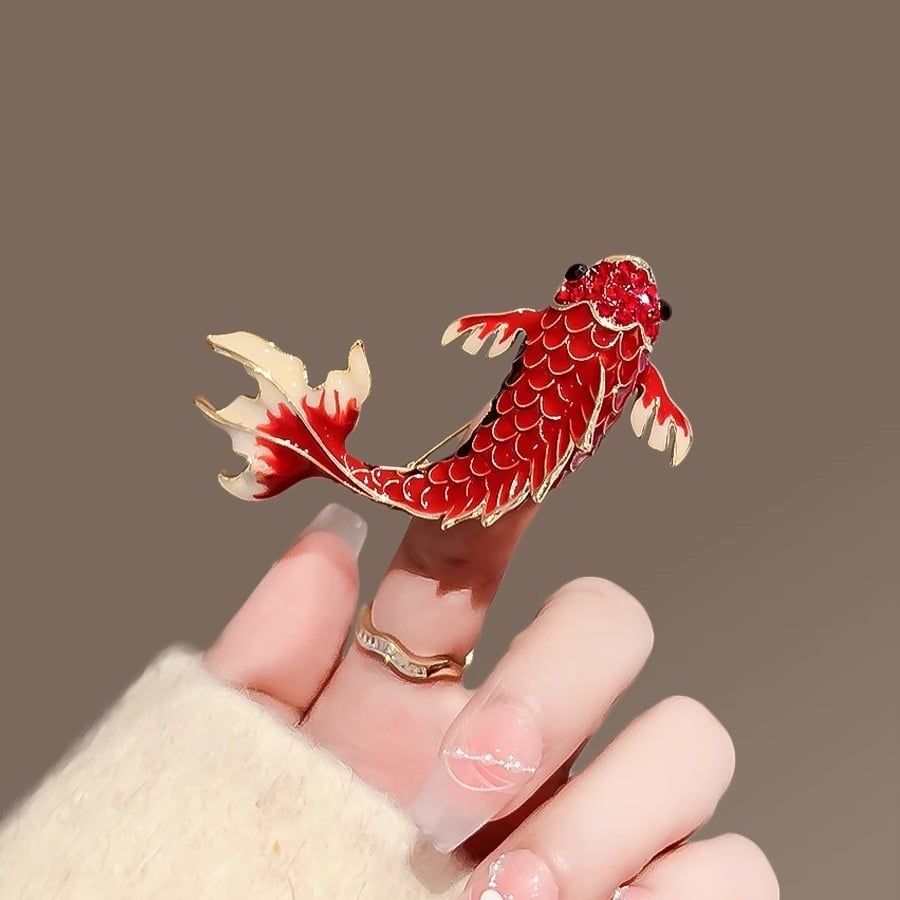 Cài Áo Cá Chép Đỏ