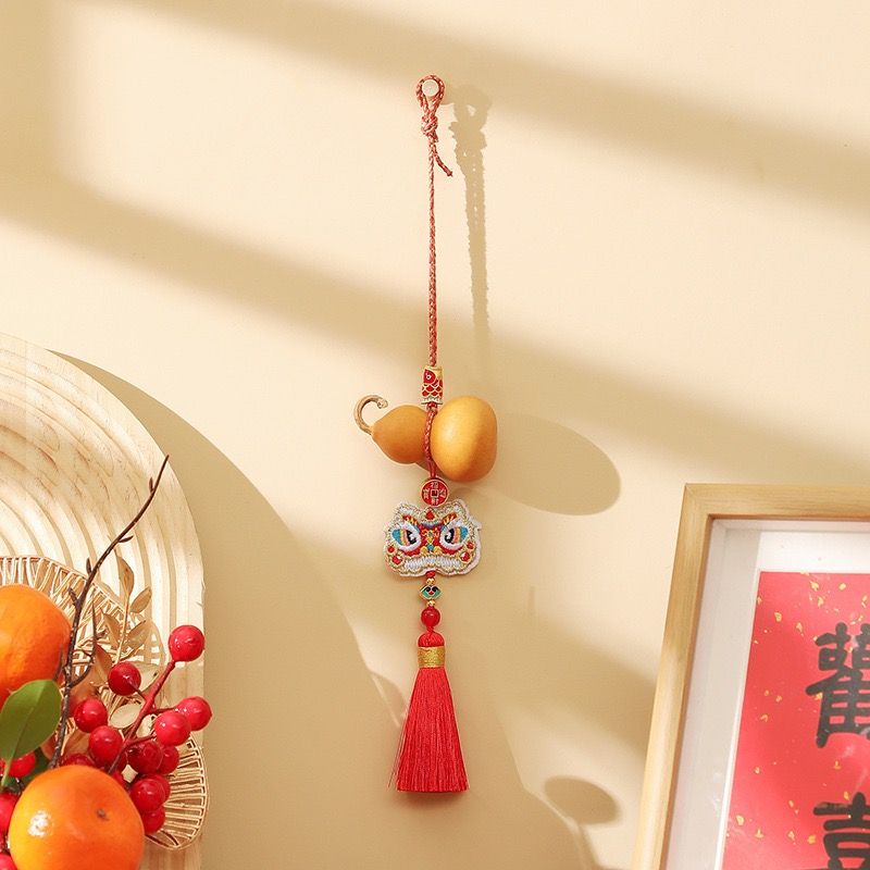 Treo Năm Mới May Mắn