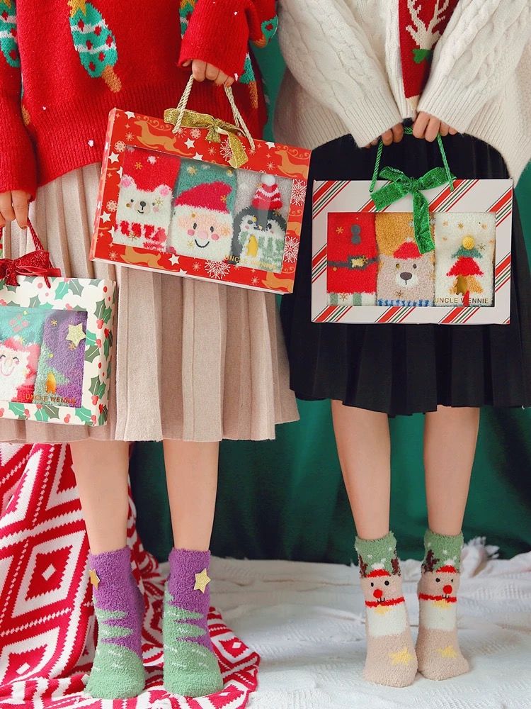 Set 3 Tất Nhung San Hô Christmas